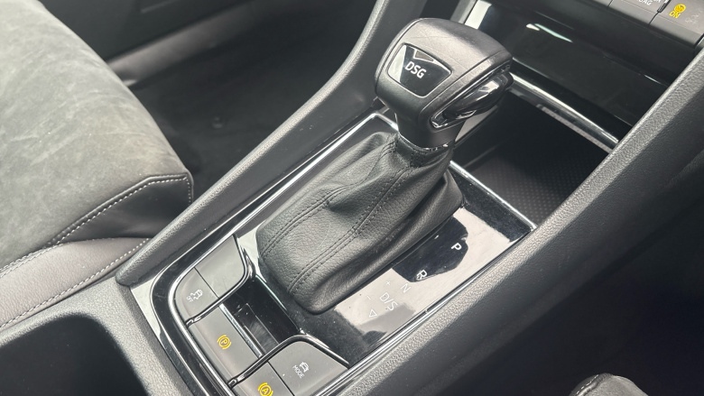 Skoda Karoq 1.5 TSI SE L 5dr DSG Petrol Estate